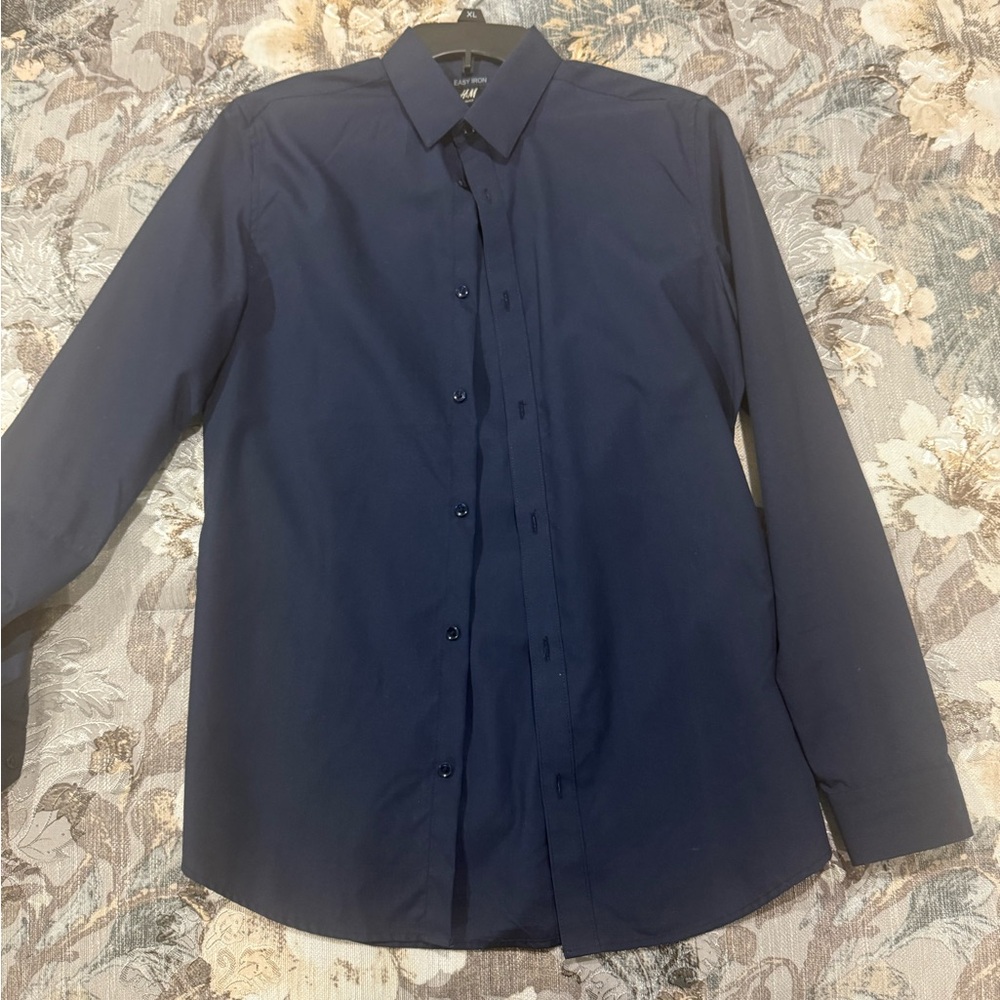H&M Men's Dark Blue Long-Sleeve Dress Shirt